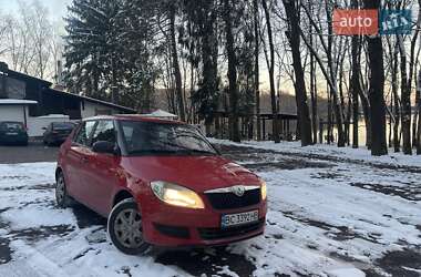 Хетчбек Skoda Fabia 2010 в 