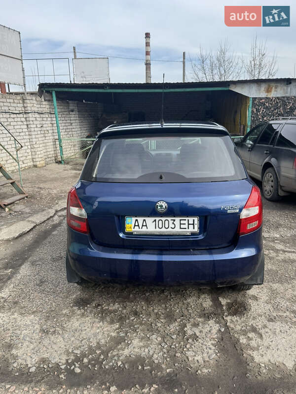 Хэтчбек Skoda Fabia 2007 в Шостке