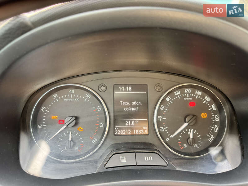 Универсал Skoda Fabia 2011 в Могилев-Подольске