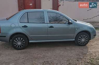 Седан Skoda Fabia 2004 в Херсоні