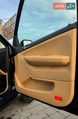 Хетчбек Skoda Fabia 2002 в 