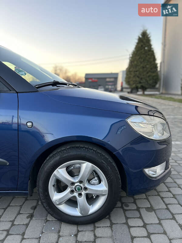 Універсал Skoda Fabia 2010 в Івано-Франківську