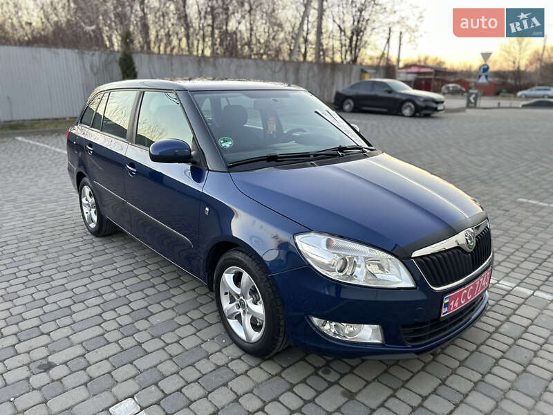 Універсал Skoda Fabia 2010 в Івано-Франківську