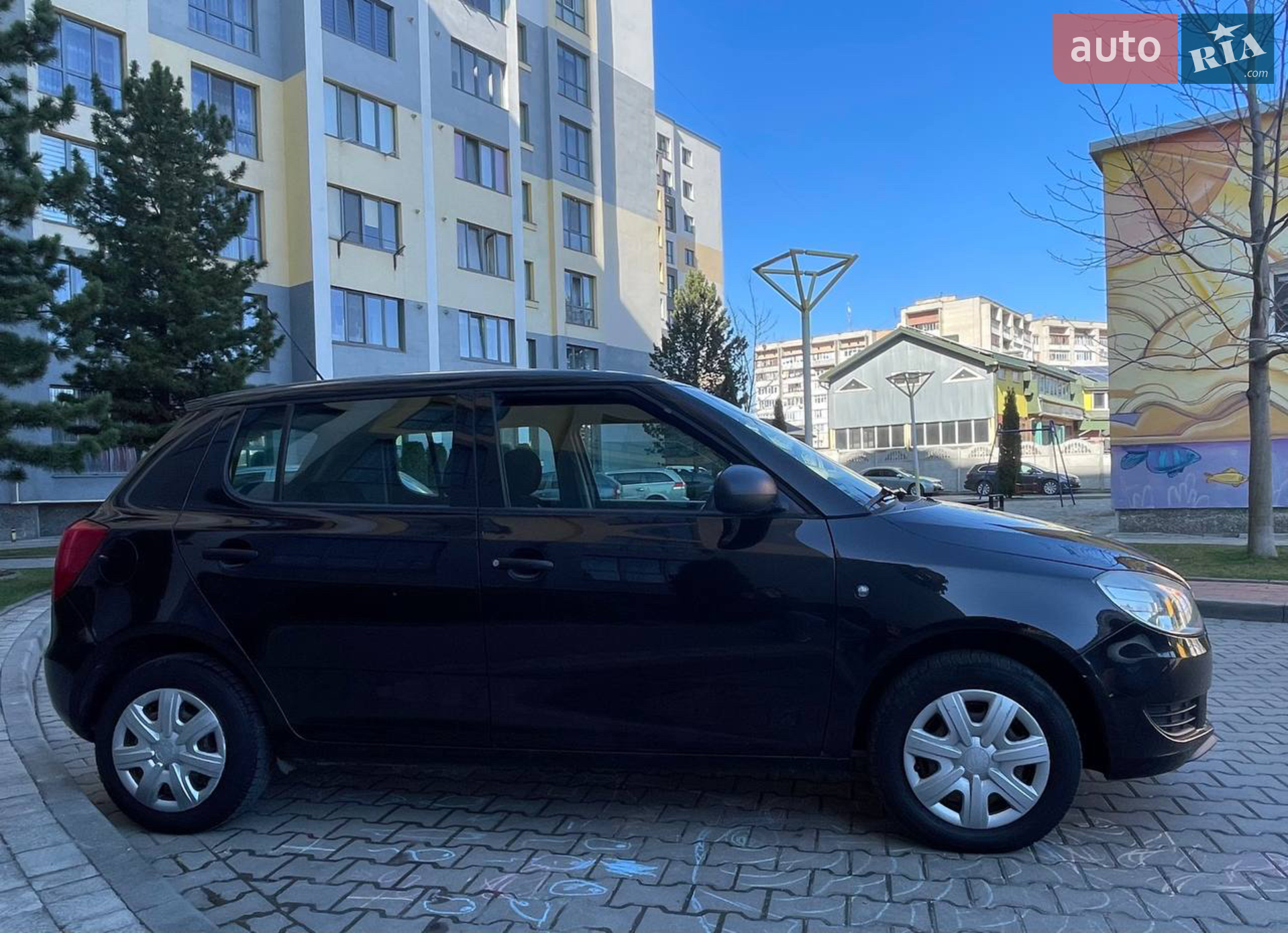 2010 Skoda Fabia - мініатюра 4