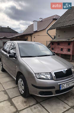 Хетчбек Skoda Fabia 2008 в 
