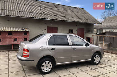Хетчбек Skoda Fabia 2008 в 