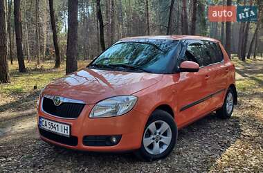 Хэтчбек Skoda Fabia 2007 в Черкассах