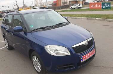Универсал Skoda Fabia 2009 в 
