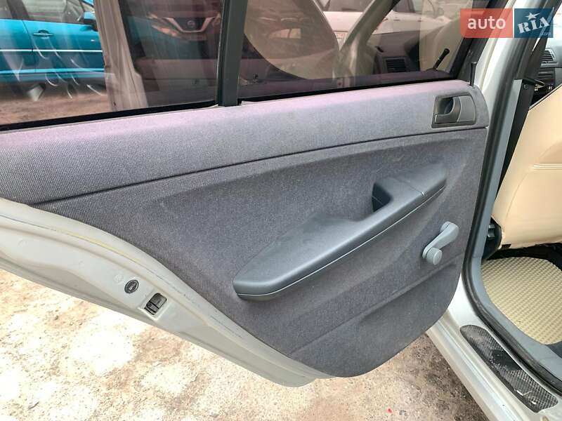 Хетчбек Skoda Fabia 2001 в Вінниці