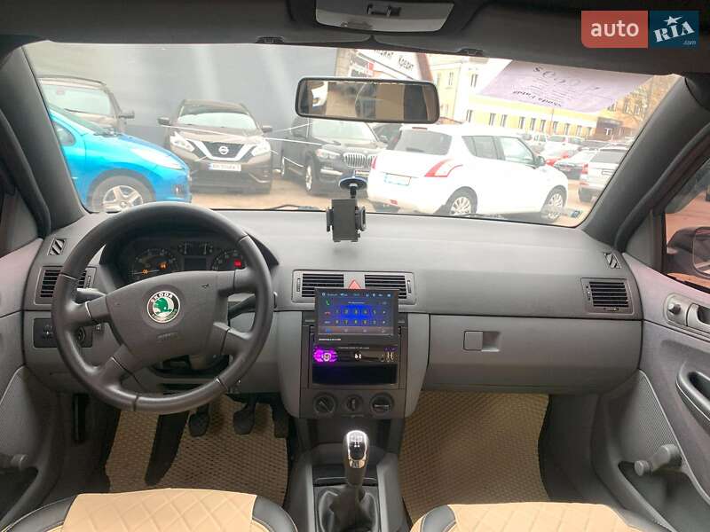 Хетчбек Skoda Fabia 2001 в Вінниці
