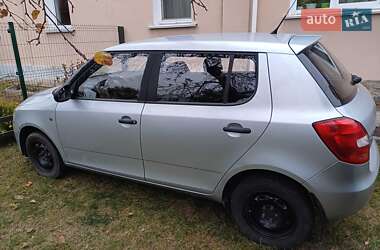 Хэтчбек Skoda Fabia 2008 в 