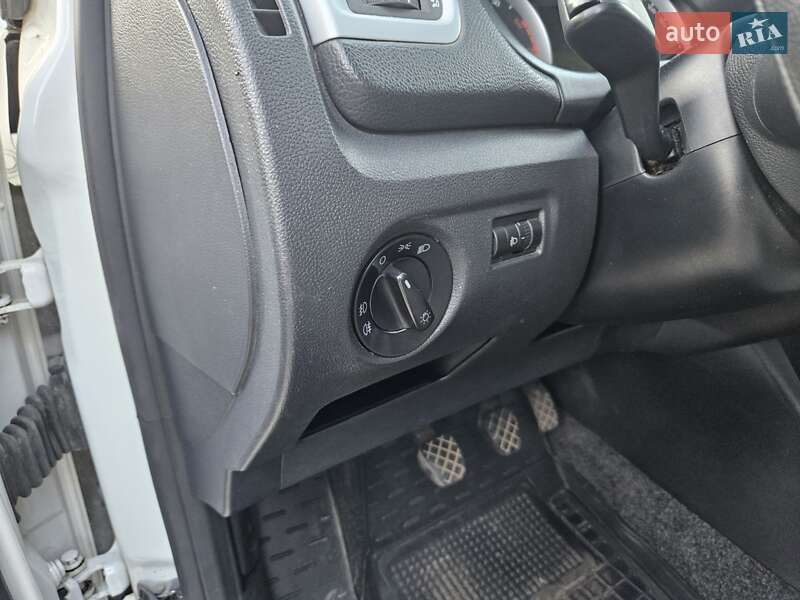 Хетчбек Skoda Fabia 2010 в Рівному