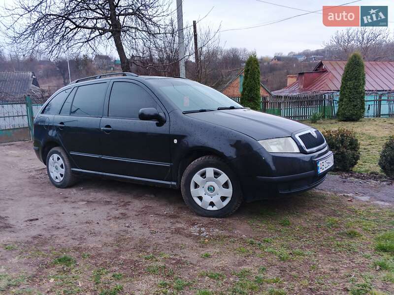 Хетчбек Skoda Fabia 2005 в Вороновиці