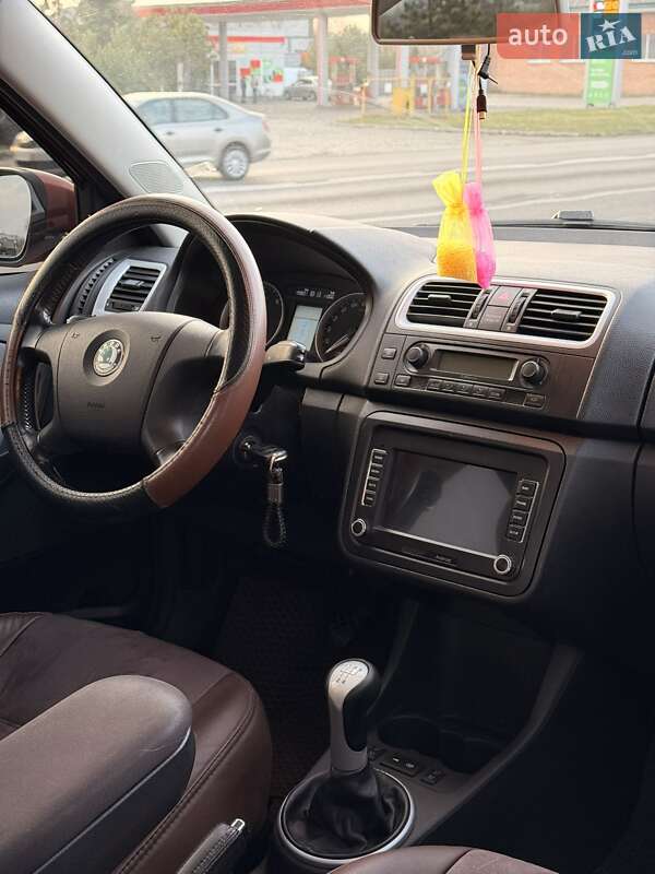 Хетчбек Skoda Fabia 2007 в Луцьку