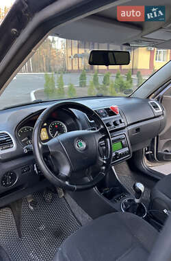 Хэтчбек Skoda Fabia 2008 в 