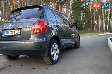 Хэтчбек Skoda Fabia 2008 в 