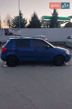 Хэтчбек Skoda Fabia 2008 в 