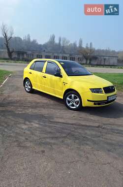 Хэтчбек Skoda Fabia 2001 в 