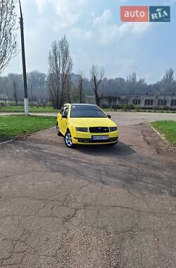 Хэтчбек Skoda Fabia 2001 в 