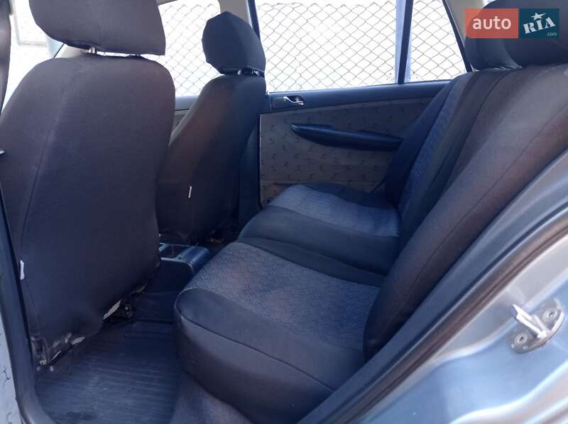Универсал Skoda Fabia 2001 в Глинянах