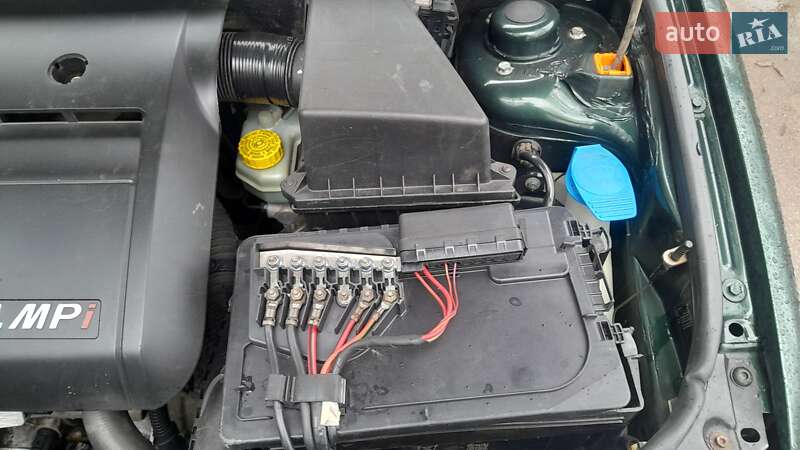 Седан Skoda Fabia 2002 в Рожнятові