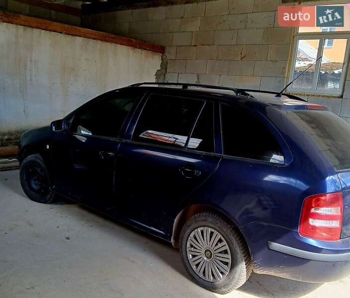 Універсал Skoda Fabia 2001 в Іршаві