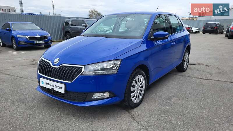 Хэтчбек Skoda Fabia 2019 в 