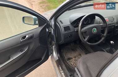 Универсал Skoda Fabia 2004 в 