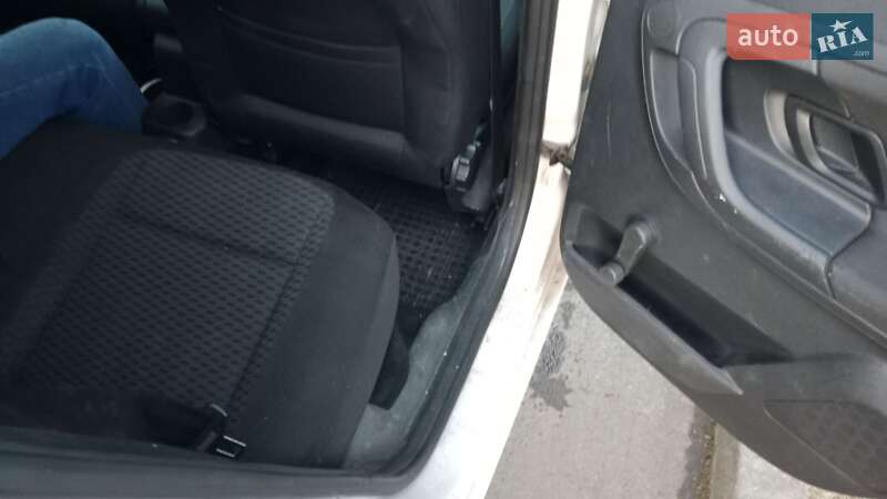 Універсал Skoda Fabia 2012 в Тячеві фото 32 Універсал Skoda Fabia 2012 в Тячеві