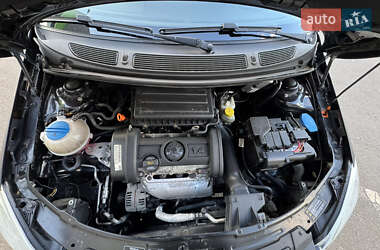 Хетчбек Skoda Fabia 2008 в 