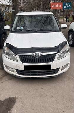 Универсал Skoda Fabia 2010 в 