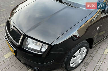 Хэтчбек Skoda Fabia 2006 в 