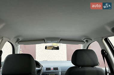 Хэтчбек Skoda Fabia 2006 в 