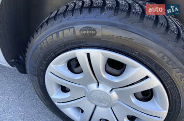 Хетчбек Skoda Fabia 2010 в 