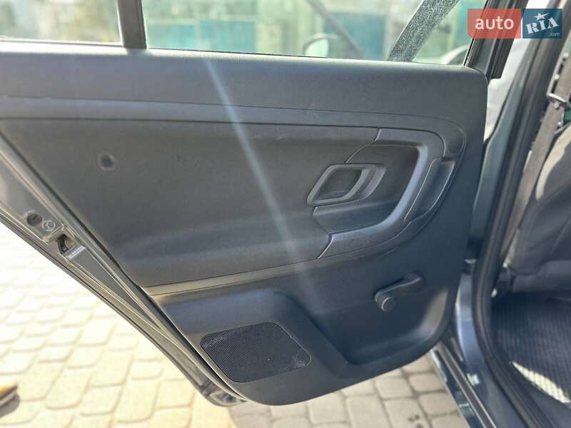 Хэтчбек Skoda Fabia 2008 в Львове