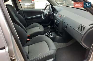 Универсал Skoda Fabia 2005 в 