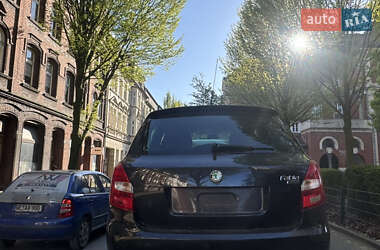 Хэтчбек Skoda Fabia 2008 в 