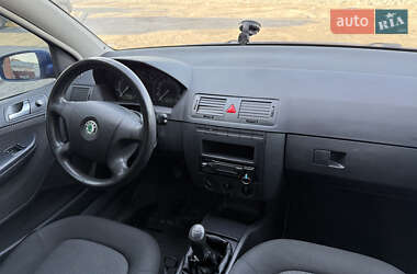 Хэтчбек Skoda Fabia 2007 в 
