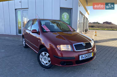 Хэтчбек Skoda Fabia 2008 в 