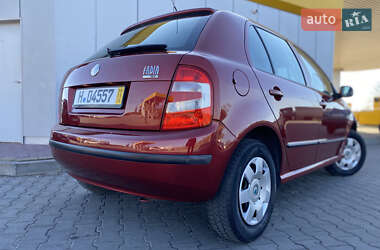 Хэтчбек Skoda Fabia 2008 в 