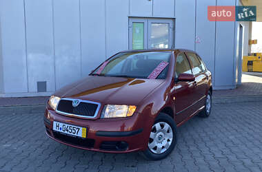 Хэтчбек Skoda Fabia 2008 в 