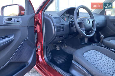 Хэтчбек Skoda Fabia 2008 в 
