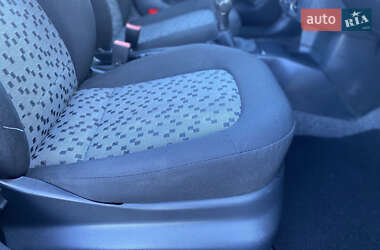 Хэтчбек Skoda Fabia 2008 в 