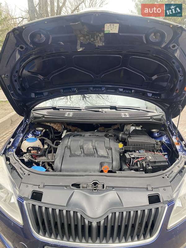 Хэтчбек Skoda Fabia 2010 в Конотопе
