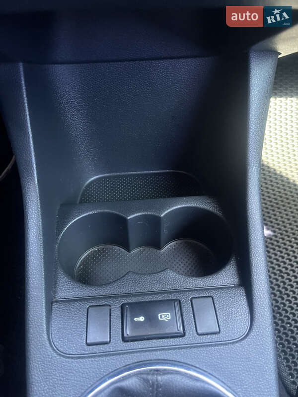 Универсал Skoda Fabia 2010 в Сваляве фото 30 Универсал Skoda Fabia 2010 в Сваляве