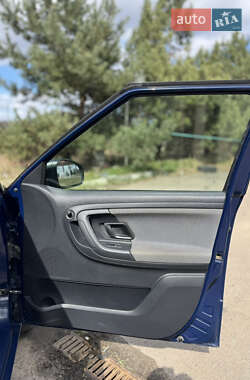 Хэтчбек Skoda Fabia 2014 в 
