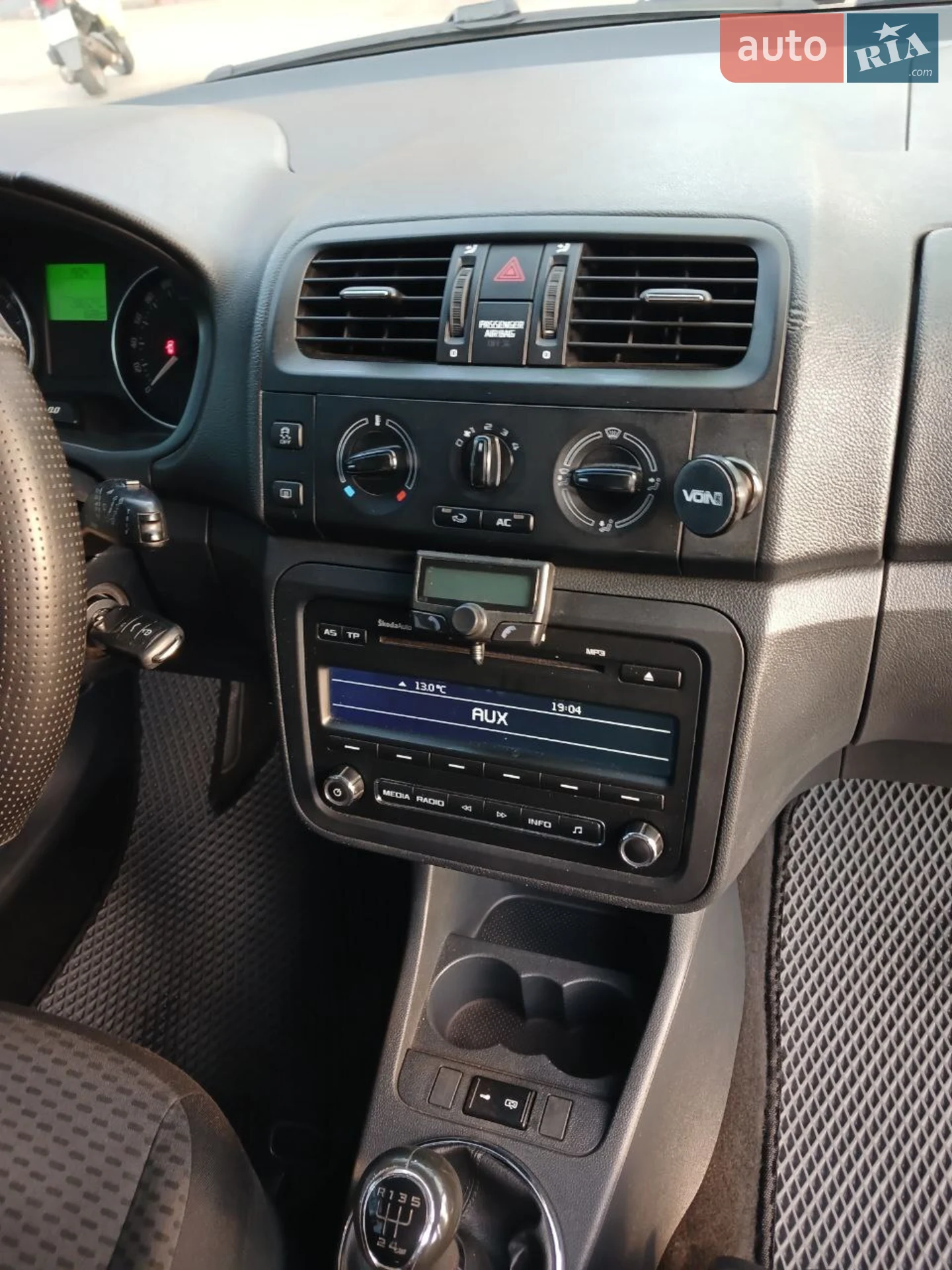 2012 Skoda Fabia - мініатюра 8