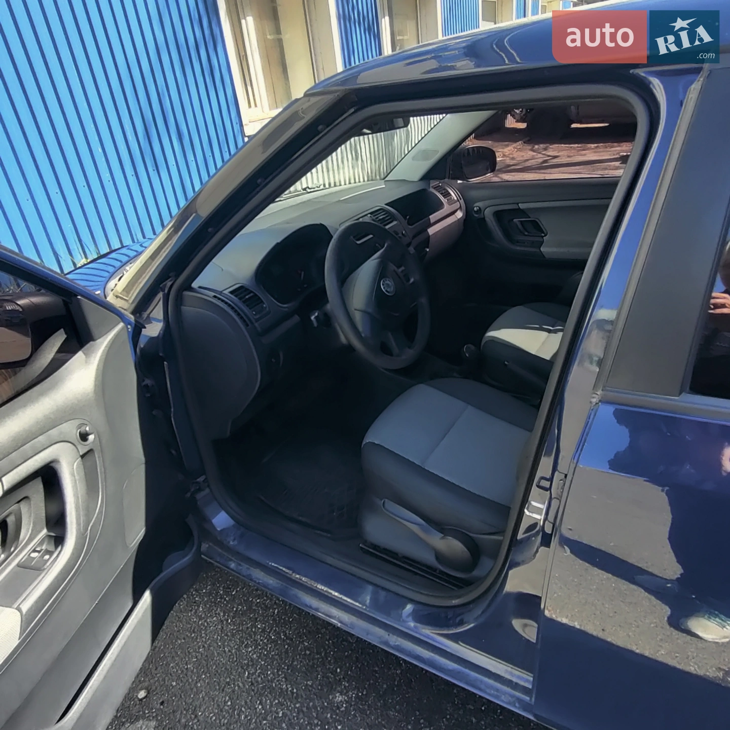 2010 Skoda Fabia - мініатюра 9