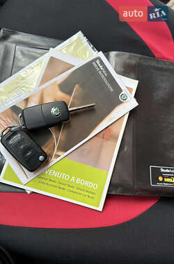 Хетчбек Skoda Fabia 2008 в 