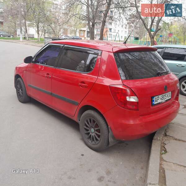 Хэтчбек Skoda Fabia 2008 в 